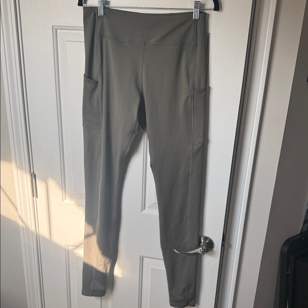 American Tall Olive Green Women's Leggings Size Large Tall